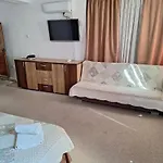 3 Papuci 3*