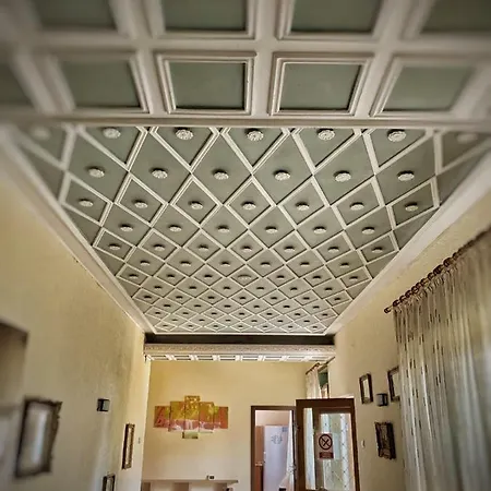 3 Papuci 4* Constanţa